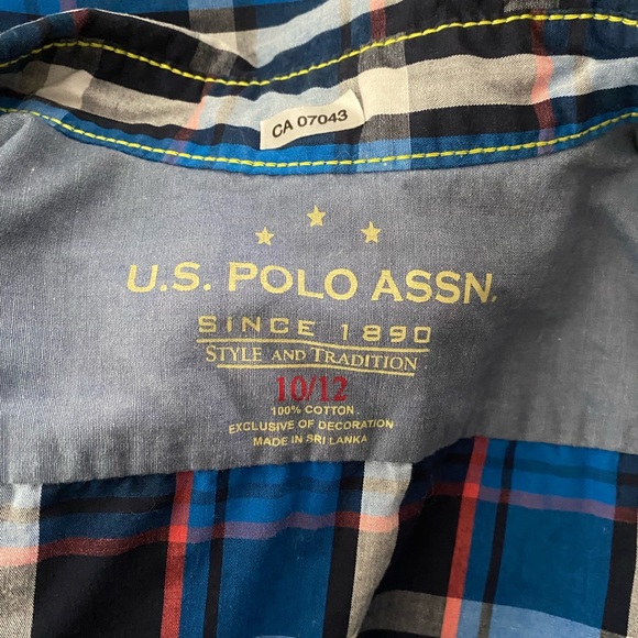 US polo association boys button up size 10-12 - Picture 2 of 2